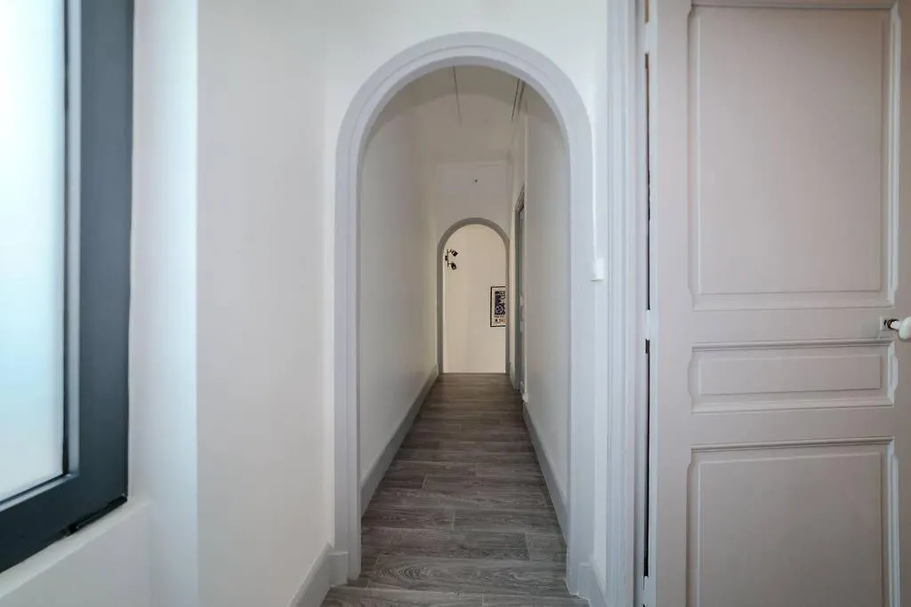 Ville Et Volcans - Grand Gite Proche Centre-Ville Pour 24 Personnes Clermont-Ferrand France